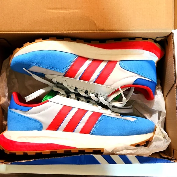 Unisex Adidas Retropy sneakers - Picture 2 of 5